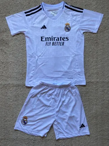 Camisa + Calção do Real Madrid Branco Infantil 2024/2025