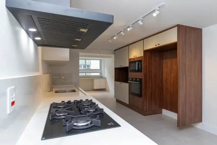 APARTAMENTO TOTALMENTE REFORMADO EM HIGIENOPOLIS