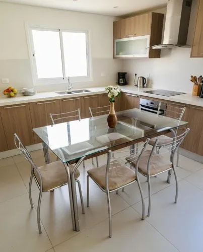 Mesa de jantar 6 lugares aço inox preço top. Somente 880.