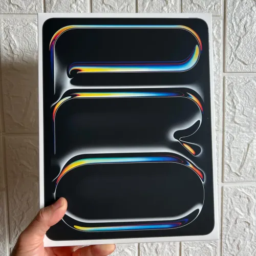iPad Pro 1TB / 16gb RAM Wi-Fi + Cellular 5G Preto Espacial Apple M4 13 Polegadas Lacrado