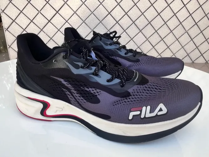 Tênis de Corrida Fila Racer Silva