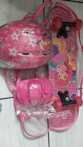 R$150 skate infantil moranguinho +kit proteção completo capacete  cotoveleira joelheira