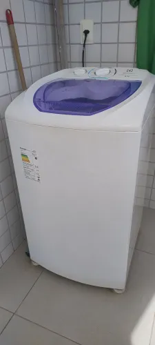 Máquina de lavar roupas 6 kg compacta!