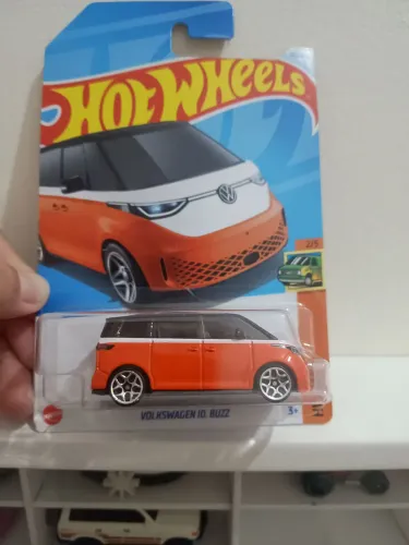 Hot Wheels Volkswagen ID. Buzz
