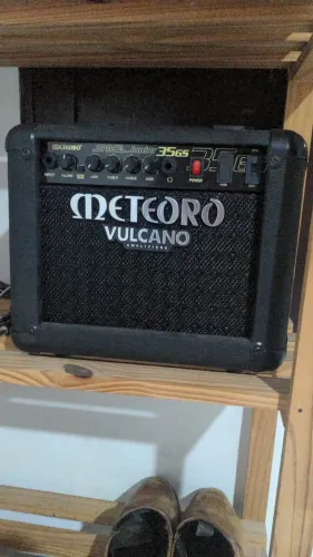 Amplificador Meteoro Vulcano 