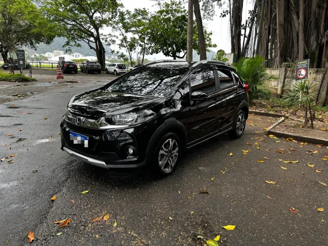 Honda WRV (WR-V Fit) - Impecável - Oportunidade