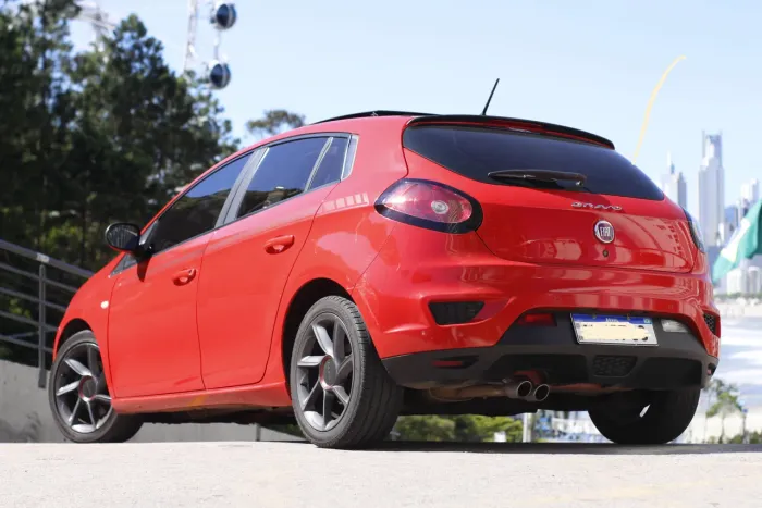 Fiat Bravo Sporting 1.8 Dualogic Flex 16V 5P 2016