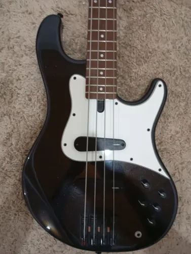 Vendo/Troco - ContraBaixo - Marca: Mendes Luthieria 