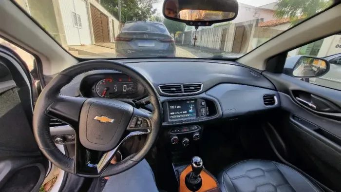 Chevrolet Onix Hatch LTZ 1.4 8V Flex Mec. 4P 2019