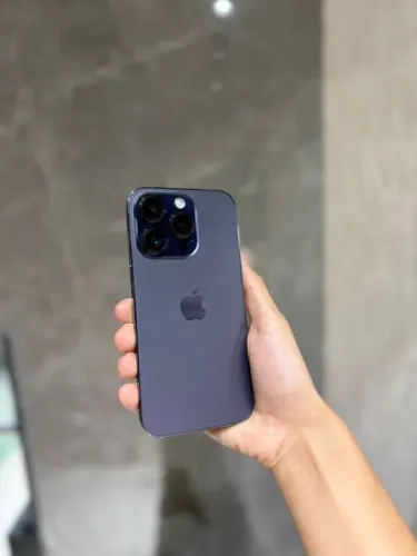 iPhone 14 Pro 128GB 89% saúde da bateria Cor Deep Purple 3 meses de garantia