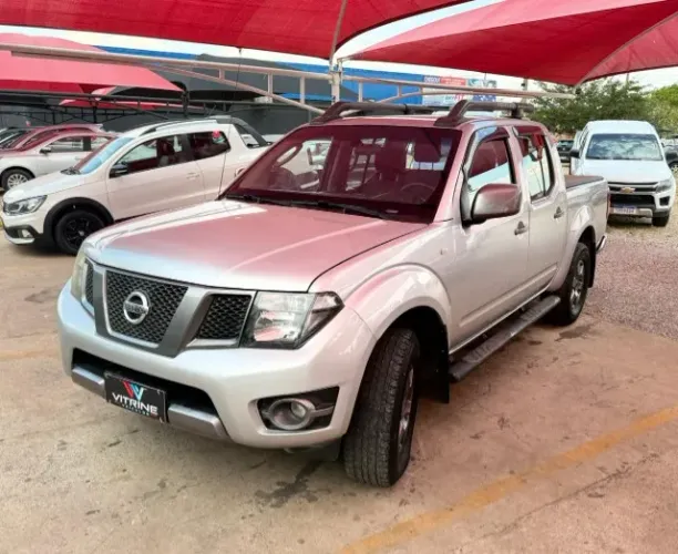 Nissan Frontier SV At.cd 4X4 2.5 TB Diesel Mec. 2015