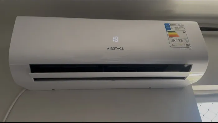 Ar Condicionado Split Fujitsu Inverter 9000 BTUs - Na Garantia - Estado de Zero