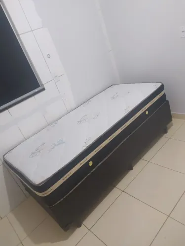 Cama solteiro box e colchão