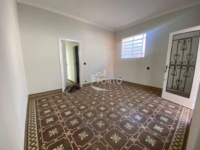 Casa 3 quartos para alugar no bairro Vila Rezende em Piracicaba