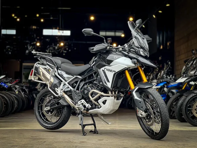 Triumph Tiger 900 Rally Pro 2024