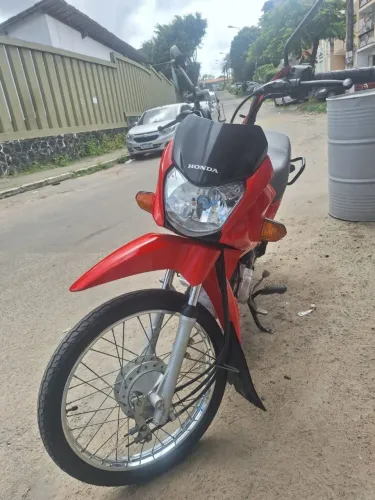 Vende-se moto POP 110i bem conservada!