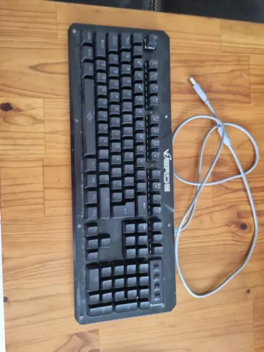 Vendo teclado para computador
