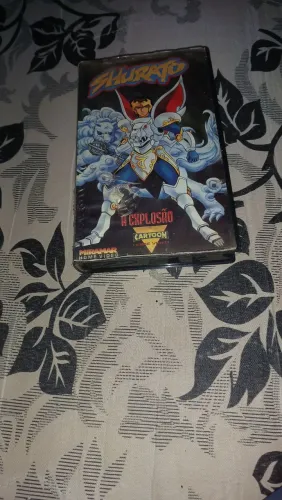 Vendo essas fitas VHS do Shurato,e do Pokémon!