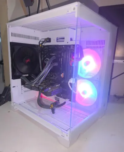 PC Gamer i5 9ª Ger / 16 GB Ram DDr4 / 500 GB SsD / 4 GB Placa de Video / 650 Watts 80 Plus
