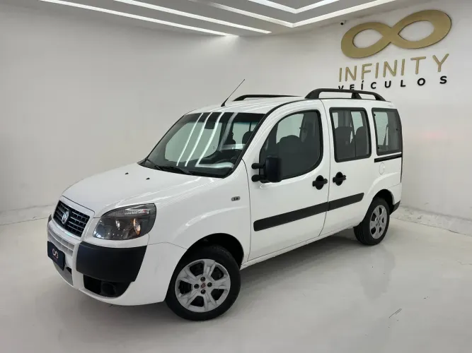 Fiat Doblo Essence 1.8 Flex 16V 5P 2021