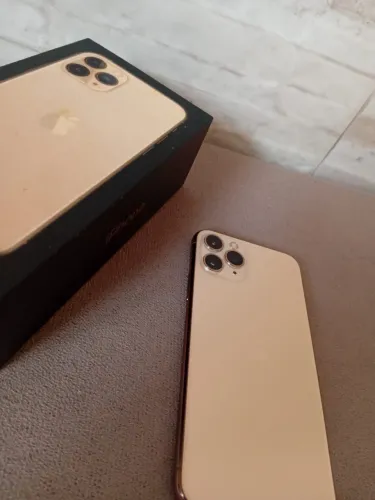 iPhone 11 Pro Dourado 64Gb