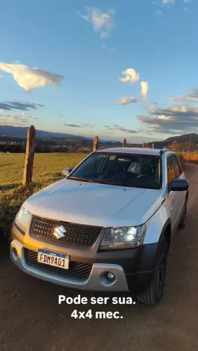 Suzuki Grand Vitara 2.0 16V 4x2/4x4 5P Mec. 2012
