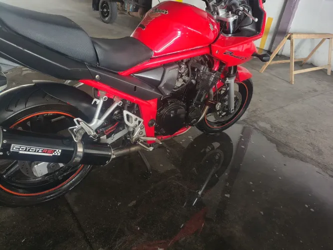 Suzuki bandit