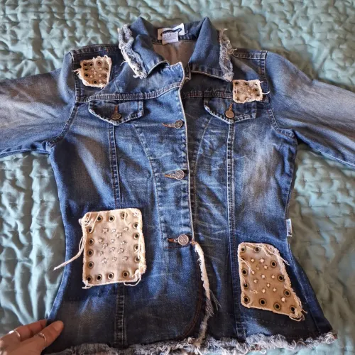 Jaqueta jeans estilo anos 2000 - personalizada