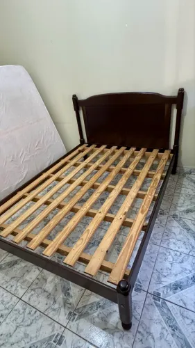 Cama de casal madeira 