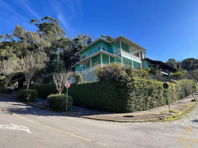 CASA À VENDA - 542,00 m² COM TERRENO DE 1019,25 m², NO BAIRRO JURITI - NOVA PETRÓPOLIS RS