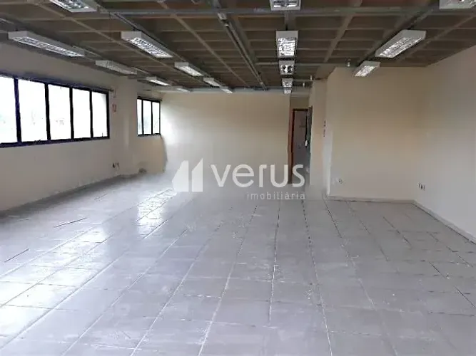 SALA COMERCIAL