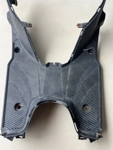 Carenagem Assoalho Apoio Pé Yamaha Neo 125 2016 a 2023 Original