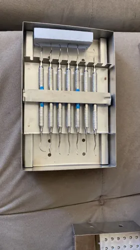Kit de Curetas Periodontais + Estojo Inox + pedra goiva - Excelente Estado