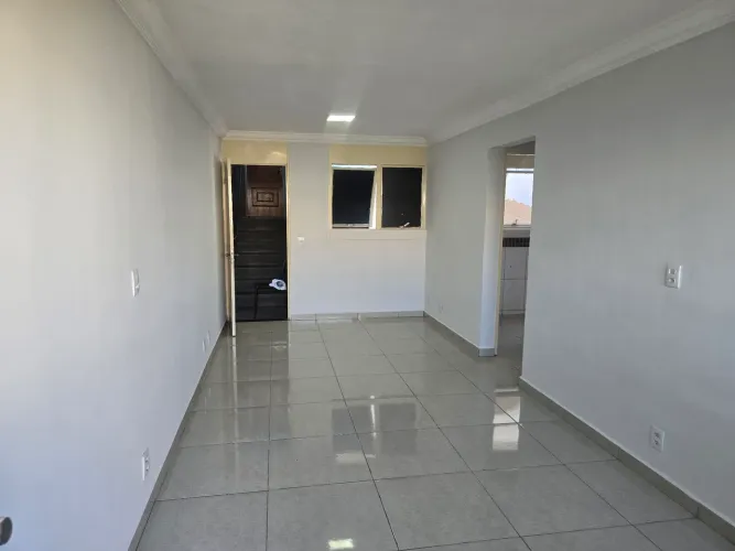 Apartamento dois quartos no Jardim Goiás