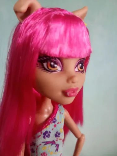 Boneca Monster high (Howleen Dance Class)