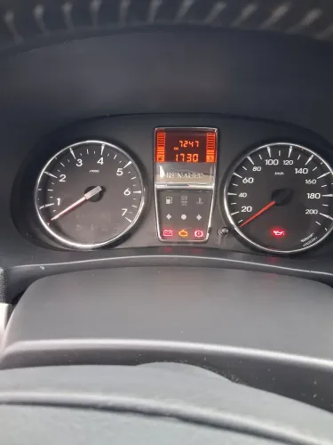 Renault Symbol Privilège Hi-flex 1.6 16V 4P 2013