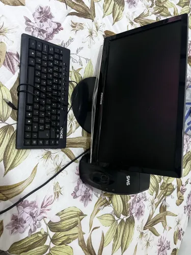 Conjunto ( Monitor + Teclado + Estabilizador)