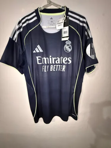 Camisa real Madrid 