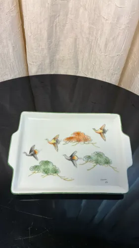 Travessa de Porcelana Pintada à Mão - Assinada 1986 - Estilo Oriental Vintage