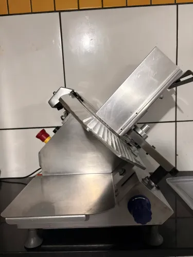 Fatiador e Cortador de frios