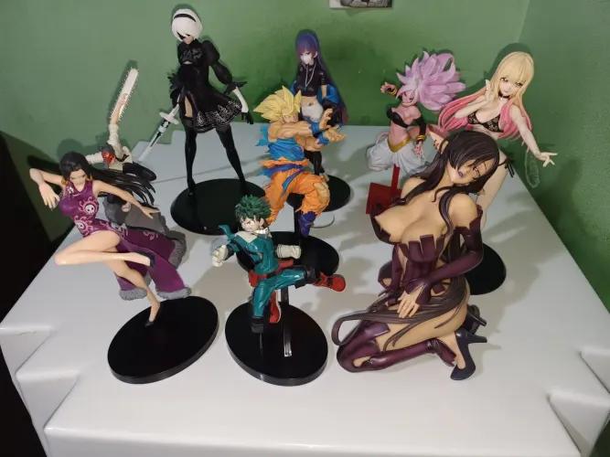 Action figures/Bonecos (Preços na Descrição)
