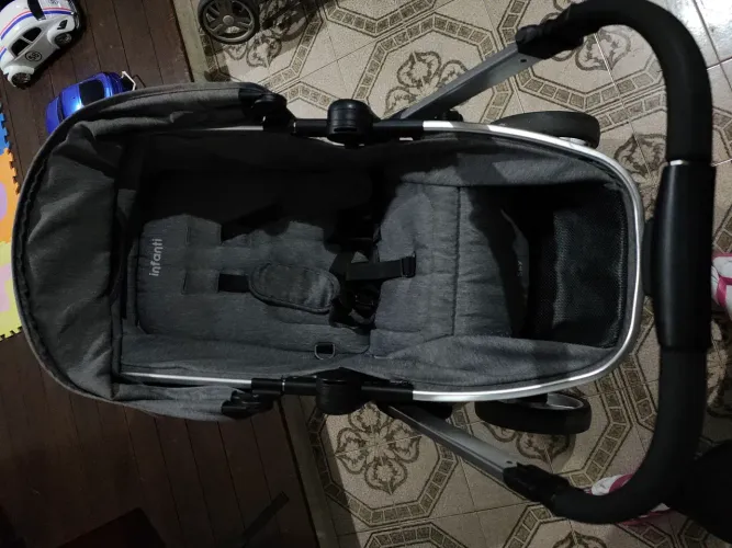 Carrinho trio infanti