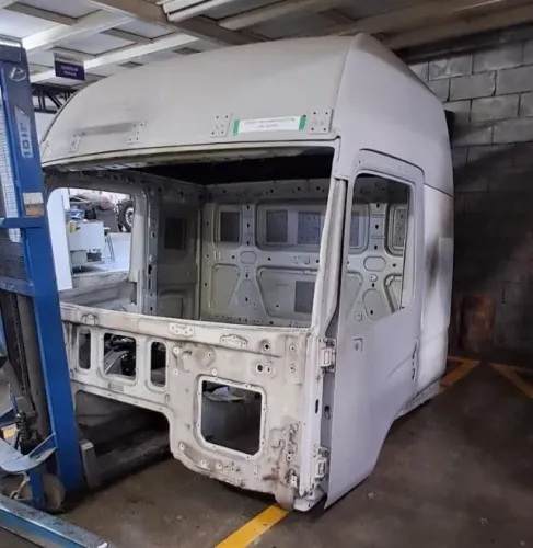 cabine constellation teto alto