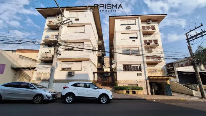 Res Serra Dourada, apartamento 3 dormitórios com garagem, na rua Tuiuti. Próx. à