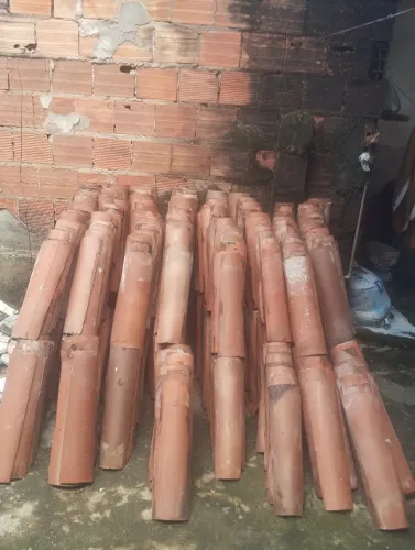 Vendo telhas em perfeito condições