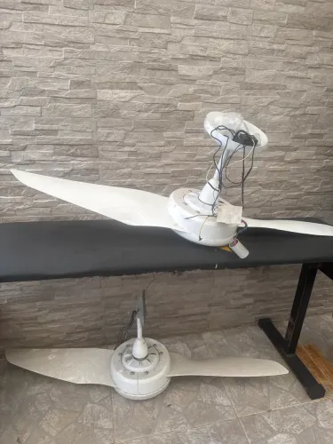 Doação de ventilador de teto com controle remoto Aliseu
