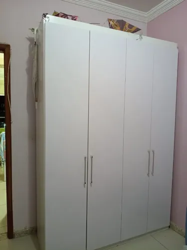 Guarda roupa de solteiro