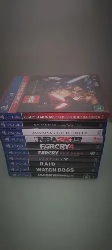 Lote 10 jogos PS4 ( com 1 jogo novo Lacrado!)