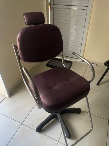 Vendo Cadeira de salão 