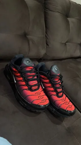 tenis air max plus tn deadpool tm 40